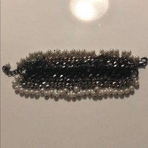 Guess Gun Metal And Pearle Bracelet